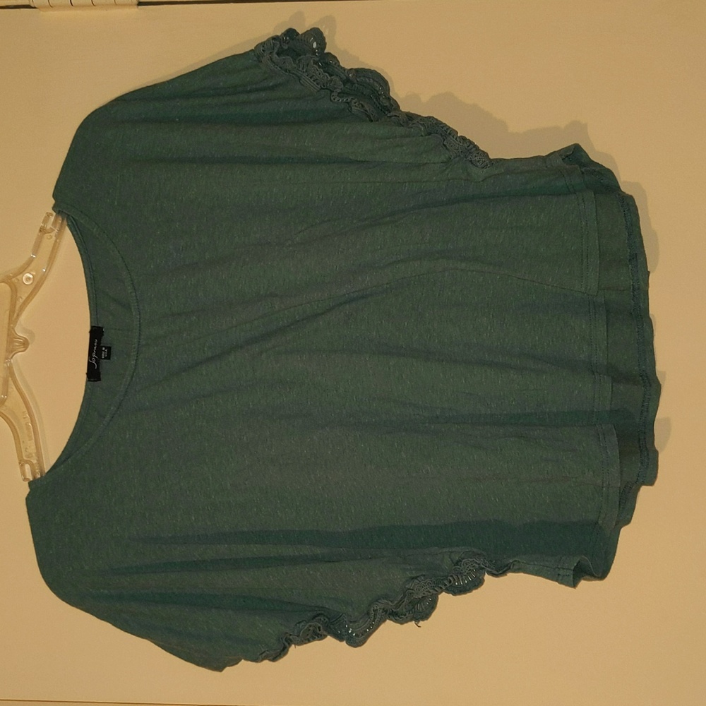 Flowy Green Open Sleeved Top